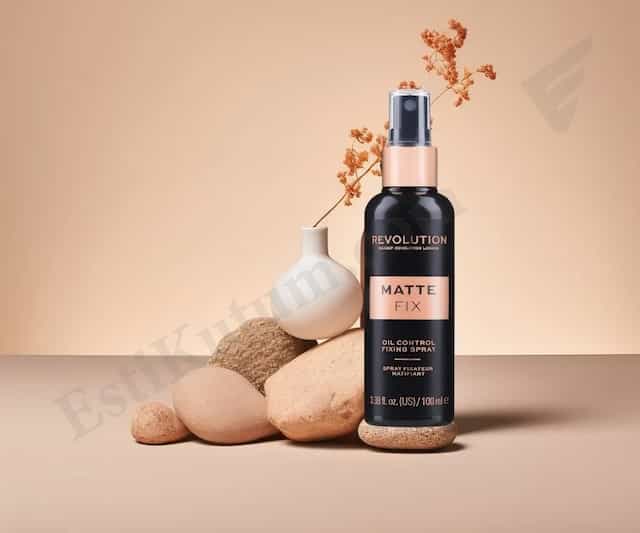 Makeup Revolution Glow Fix Illuminating Fixing Spray - 100 ml